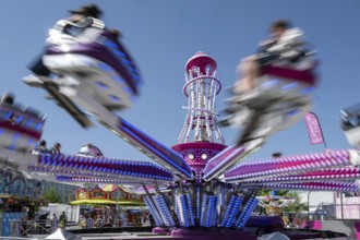 Wiping picture carousel