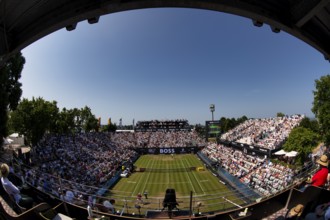 Overview, total, spectators, visitors, centre court, sky, blue, sold out, tennis, ATP 250, BOSS