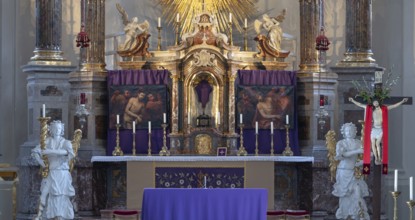 Lenten cloths of two stations of Christ at the main altar during Lent, Wilten Basilica, Rococo 1751