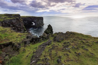 Black basalt cliffs, Svörtuloft cliffs, volcanic landscape, Skalasnagi, Öndverdarnes,