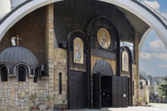 Kliment of Ohrid Church, Soborna Crkva, entrance portal, Skopje, North Macedonia, Balkans