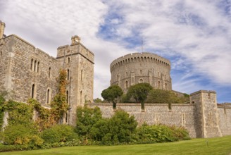 Windsor Castle is located in the English town of Windsor in the south of England in the county of