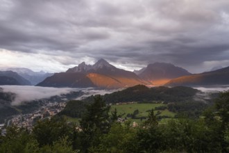 Marxenhöhe near Berchtesgaden at sunrise with a view of the Watzmann in the morning mist after the