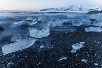 Jökulsarlon, Icebergs, Ice, Cold, Glacier lake, Vatnajökull Glacier, Winter, Beach, Sunrise, Ocean,