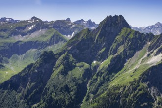Mountain panorama from Laufbacher-Eckweg to Höfats, 2259m, Allgäu Alps, Allgäu, Bavaria, Germany