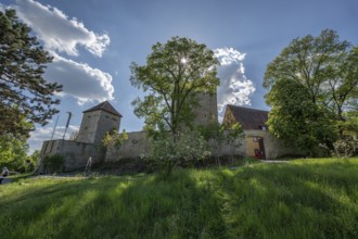 Burgnauer with watchtowers of Lengenfeld Castle, dating from the 12th century, Burglengenfeld,