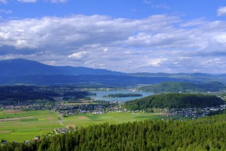 Lake Faak from the castle ruins of Finkenstein, Burgarena Finkenstein, Altfinkenstein, Finkenstein,