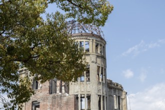 Atomic Bomb Dome, ruins of the former Chamber of Commerce and Industry building, detailed view,