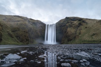 Skogafoss in all its splendour. Skogar, Rangarping, Golden Circle, Iceland