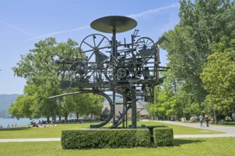 Heureka, kinetic sculpture, artist Jean Tinguely, Zürichhorn, Zurich, Switzerland