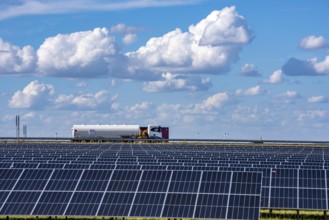 86, 5 MW peak ground-mounted photovoltaic systems, by RWE, with over 141, 000 solar modules, on a