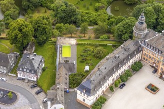 Aerial view, Berleburg Castle, residential castle of the Sayn-Wittgenstein family, water tank, Bad
