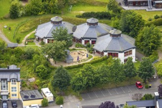 Aerial view, AWO Family Centre Laubfrosch Kindergarten, octagonal building and playground, Bad