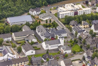 Aerial view, St. Marien Kirche Amtsgericht an der Poststraße Bundesstraße B480, residential area