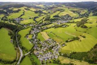 Aerial view, residential area at the road Heidebrücke, Am Hillerbach and Auf der Heide,