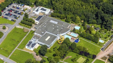 Aerial view, Solepark Große Wiese leisure pool wet with water slide, sunbathing lawn and swimming