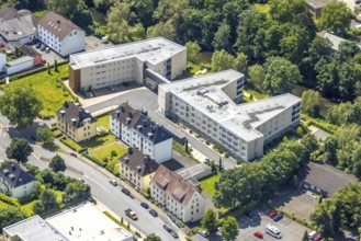 Aerial view, new construction of the Ruhrblick retirement home in Clemens-August-Straße, Obereimer,