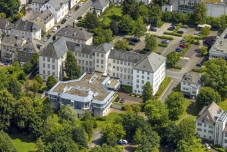 Aerial view, Arnsberg district court, authority at Eichholzstraße, car park and green trees,