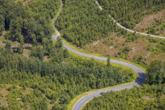 Aerial view, serpentines at the Ochsenkopf between Arnsberg and Sundern in the forest area with