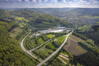 Aerial view, Ruhr valley bridge Bermecke over the river Ruhr, exit of the federal road B480n onto