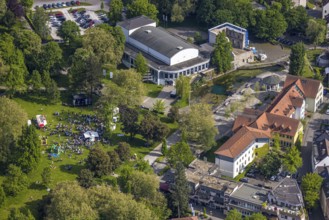 Aerial view, Congress Centre Bad Lippspringe, Arminius Park with castle ruins and river Lippequelle