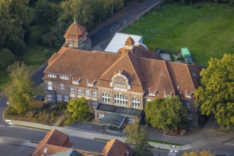 Aerial view, LVR Clinic, House Business Administration and Kitchen on Buchenweg, autumnal forest,