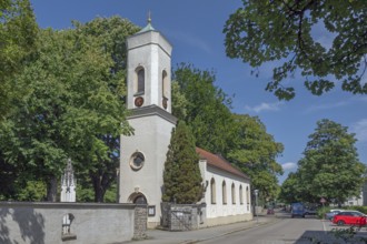 In 1817 the cemetery was given a chapel with a small tower, 1839 tower enlargement, Catholic