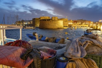 The Castello di Gallipoli fortress at dusk, Gallipoli, Apulia, Italy