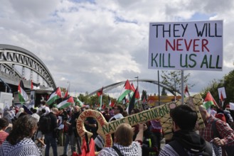 Several thousand people take part in a pro-Palestine demonstration under the slogan United 4 Gaza