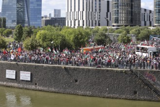 Several thousand people take part in a pro-Palestine demonstration under the slogan United 4 Gaza