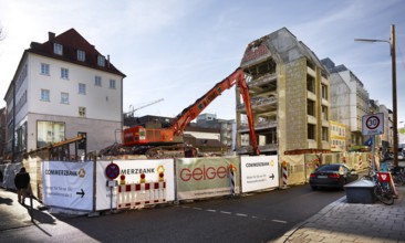 Demolition of a house in Leopoldstraße, Munich, Bavaria, Germany