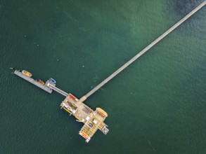Top Down over Warsash Maritime Academy Pier and River Hamble from drone, Hamble-le-Rice, Warsash,
