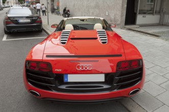 Red Audi R8, V10 engine, rear view