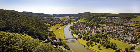 Elevated view of the river Weser and the town of Bodenwerder, birthplace of Münchhausen,
