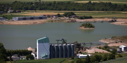Elevated view of the Ernst Müller GmbH & Co KG gravel works from Eckberg, Bodenwerder,