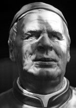 Portrait of the life-size figure of Sebastian Kneipp in the Kneipp spa town of Bad Nauheim, Hesse,