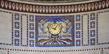 Waiting room in bathhouse 3 with mosaics from the Royal Bavarian Court Mosaic and Art Institute,