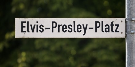 Street sign Elvis-Presley-Platz, Elvis Presley lived in Bad Nauheim, Hesse, Germany during his