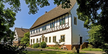 Münchhausen Castle, a former manor house, today town hall, birthplace of Münchhausen, Bodenwerder,