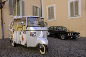 Vehicles of the Popes, Vehicle fleet, Papal summer residence Castel Gandolfo, Palazzo Pontificio,