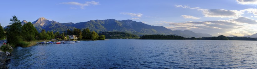 Lake near Neuegg am Faaker See, behind Mittagskogel, Carinthia, Austria