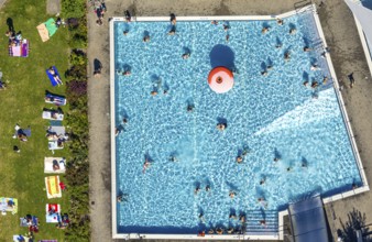 Aerial view, outdoor swimming pool, swimming pool with bathers, Lüdenscheid town, Lüdenscheid,