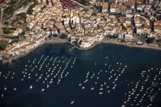 Bay of Cadaques, sailing boats, old town, Parc Natural Cap De Creus, Cadaqués, Costa Brava,