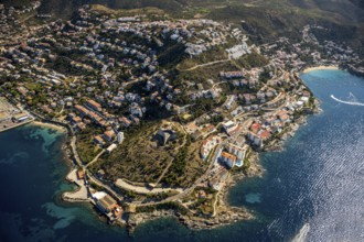 Castell de la Trinitat, medieval fortress, Mediterranean Bay of Roses, blue water, Roses, Costa