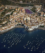 Bay of Cadaques, sailing boats, old town, Parc Natural Cap De Creus, Cadaqués, Costa Brava,