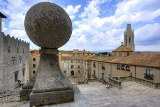 View of the San Feliu, Church of Sant Felix, Inglesia de Sant Felix, Girona, Cataluña, Gerona,