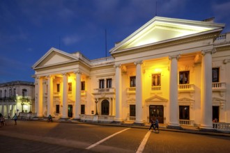 Neoclassical Marti Library in the centre of Santa Clara, Biblioteca Marti, Streetlife in the city