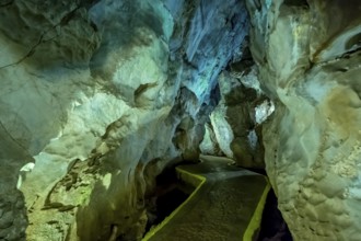 Caves of the Indios, Cueva del Indio, underground caves with a watercourse river open to tourists,
