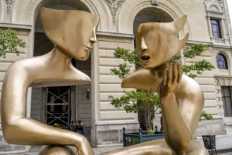 Golden art figures on the Plaza de San Francisco in the old town of Cuba, artist Etienne La
