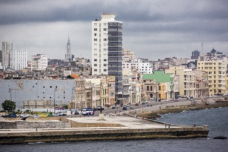 View of old Havana with the Malecon, La Habana, Cuba, Caribbean, Central America, Cuba, Europe,